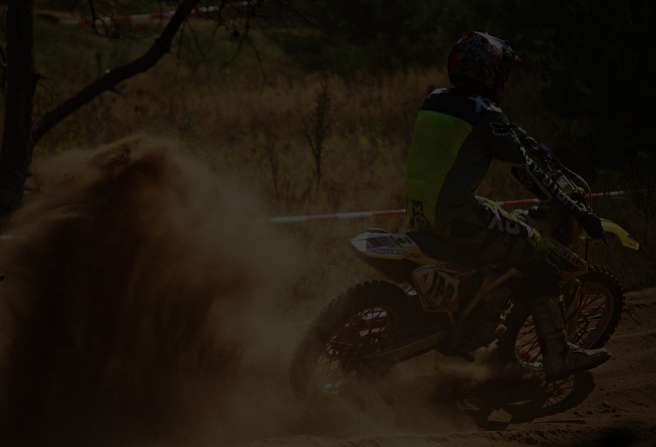 fond-slider-moto-cross-zaliantwheels-2
