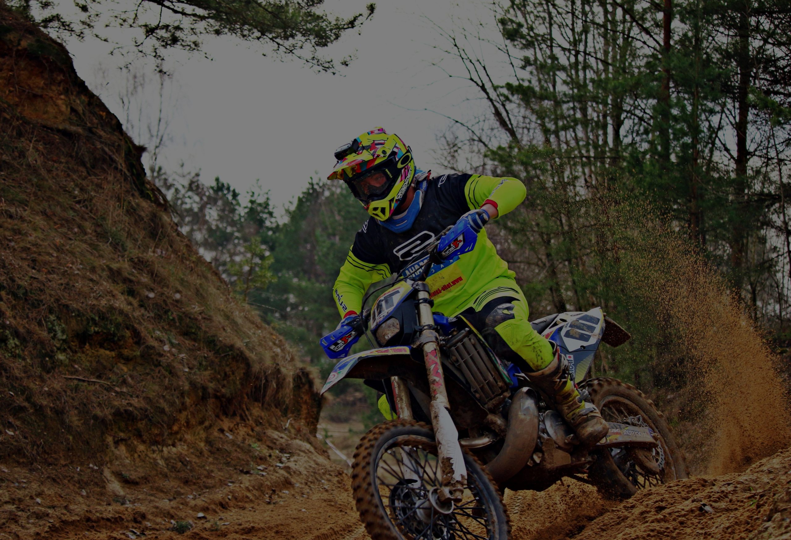 fond slider moto cross 4
